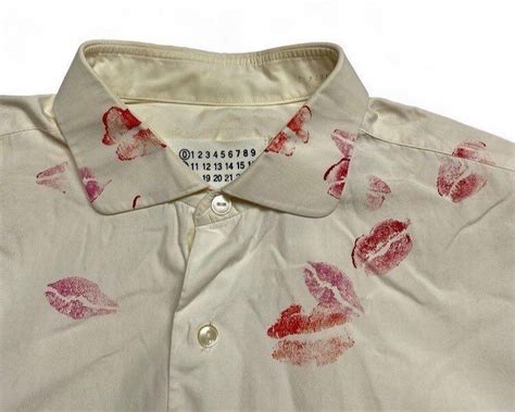 maison martin margiela t shirt|maison margiela artisanal kiss shirt.